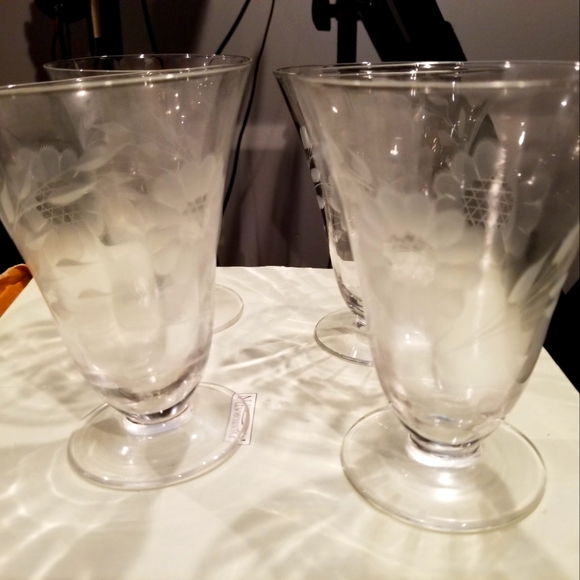 Vintage Cornflower Parfait glasses - Picture 1 of 1